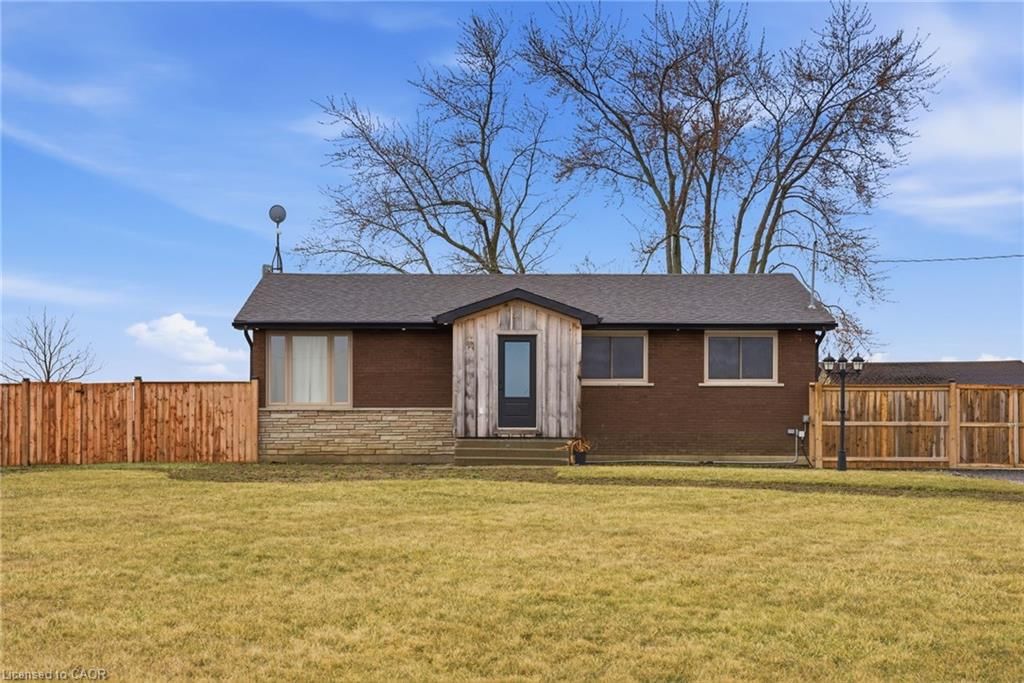 Single Family Residence leased at 110 Sawmill Road, Caledonia, ON, N3W 1Y6 - Seneca - MLS: 40823658