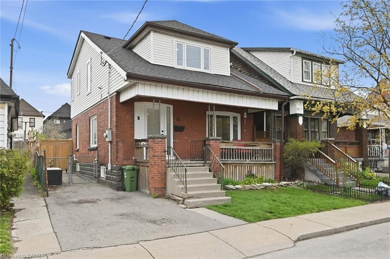 46 Mayflower Avenue
