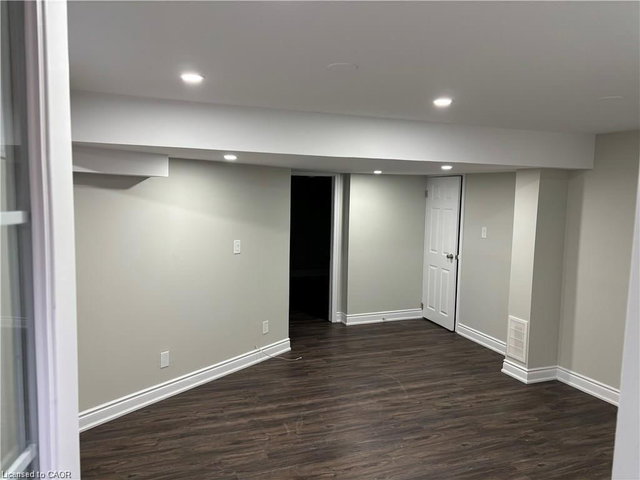 LOWER - 3 Westview Crescent