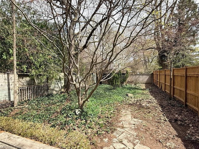 802 Waterloo Street