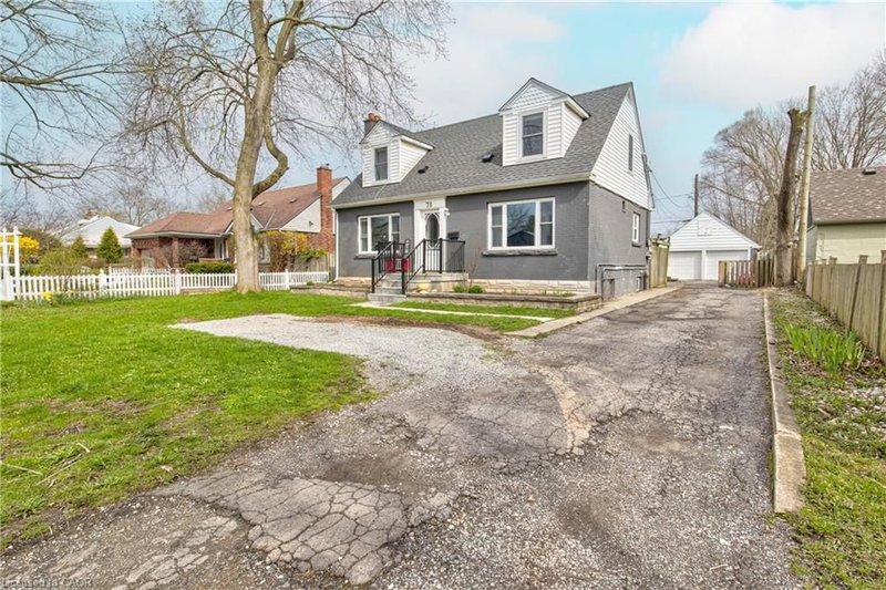 78 Price Avenue