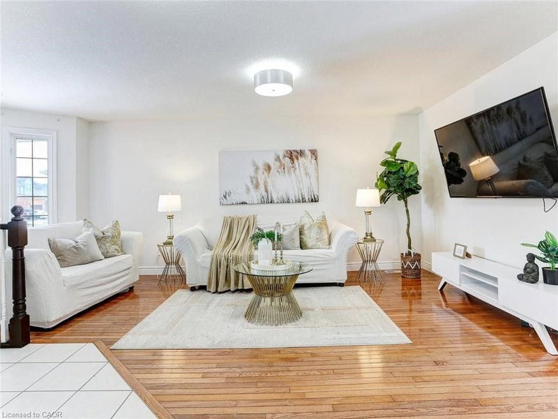 154 Deerpath Drive, Guelph, Ontario