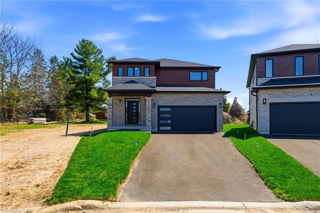 Single Family Residence for sale at 23 Woodvalley Court, Hamilton, ON, L9B 2S7 - Gurnett - MLS: 40824103