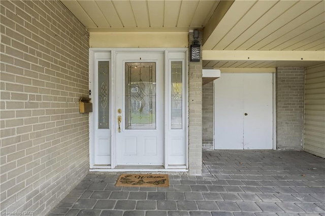 13 Ferndale Crescent
