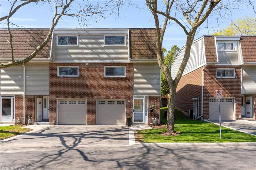 Row/Townhouse for sale at 15-960 Warwick Court, Burlington, ON, L7T 4C5 - Aldershot South - MLS: 40824193