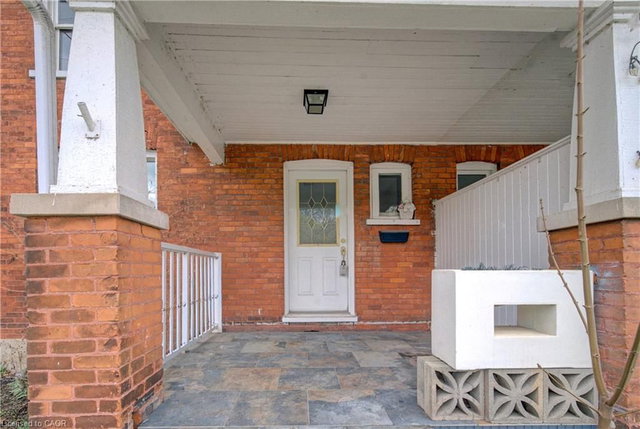28 Willow Street