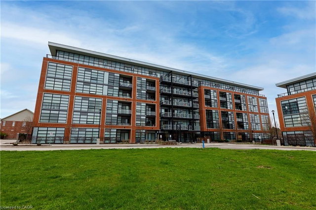 318 - 15 Prince Albert Boulevard