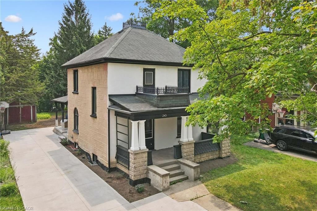Single Family Residence for sale at 245 Lowther Street, Cambridge, ON, N3H 1Y6 - Preston North - MLS: 40824333