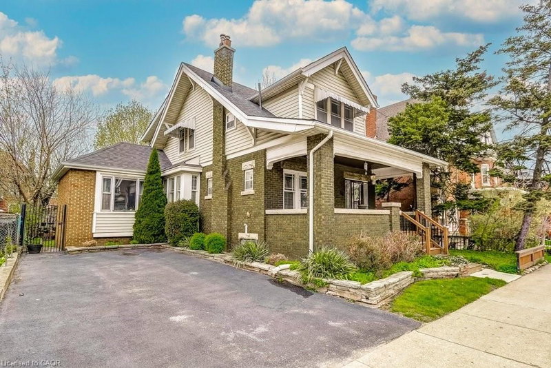 46 Sherman Avenue S