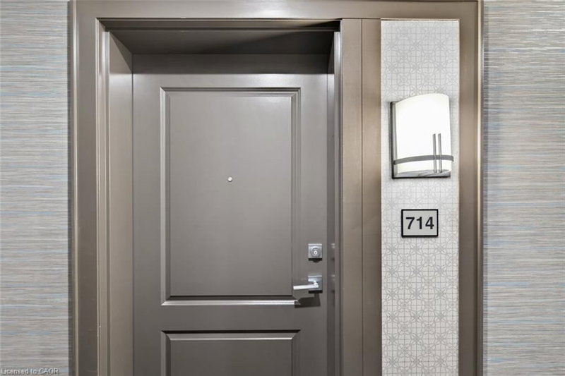 Room1