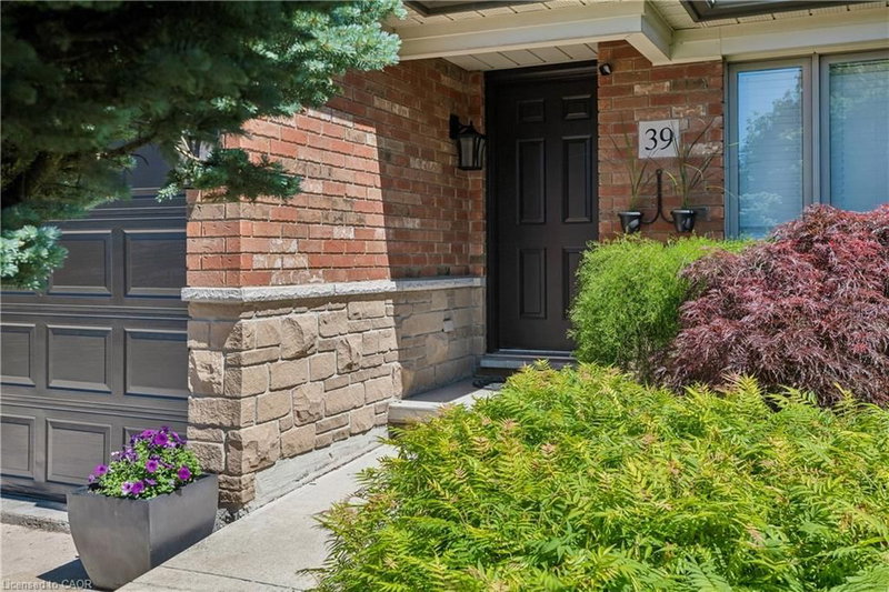 39 Liam Drive