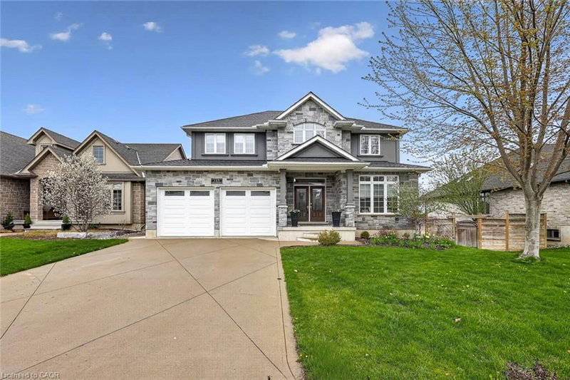 149 Juno Crescent