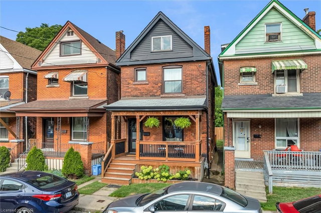 39 Fairleigh Avenue N