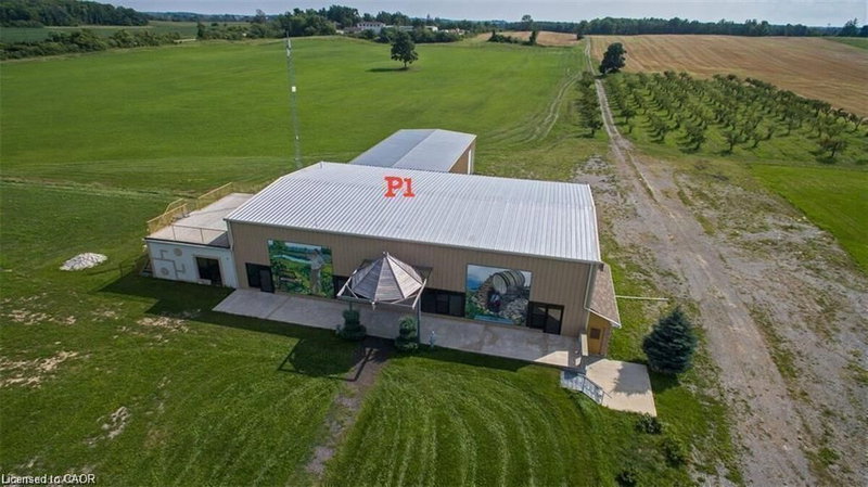 568 Ridge Road photo 3