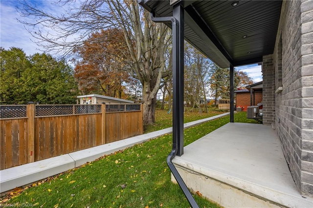 3 Maple Avenue