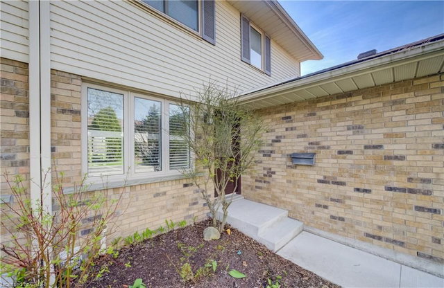 35 - 375 Kingscourt Drive