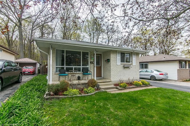 34 Blackhorne Crescent