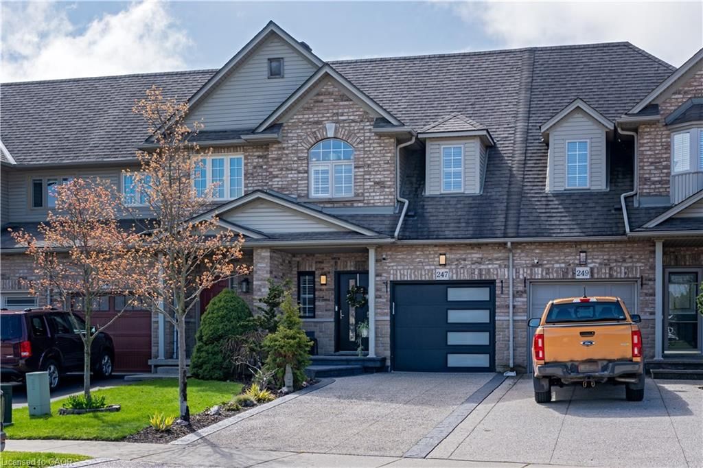 Row/Townhouse for sale at 247 Southbrook Drive, Binbrook, ON, L0R 1C0 - Binbrook Municipal - MLS: 40826123