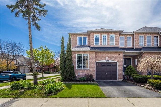 5200 Des Jardines Drive