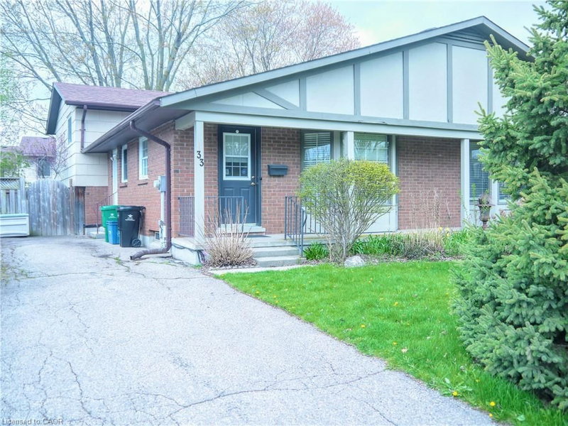 33 Manor Drive, Kitchener, Ontario