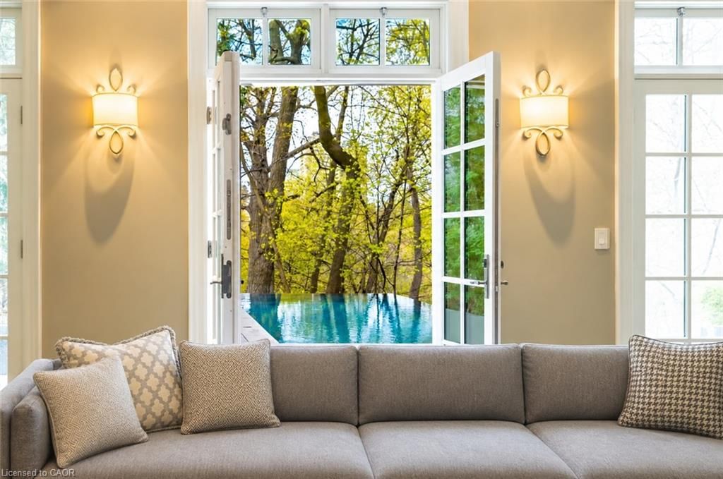 20 Cluny Drive, Toronto, view 16