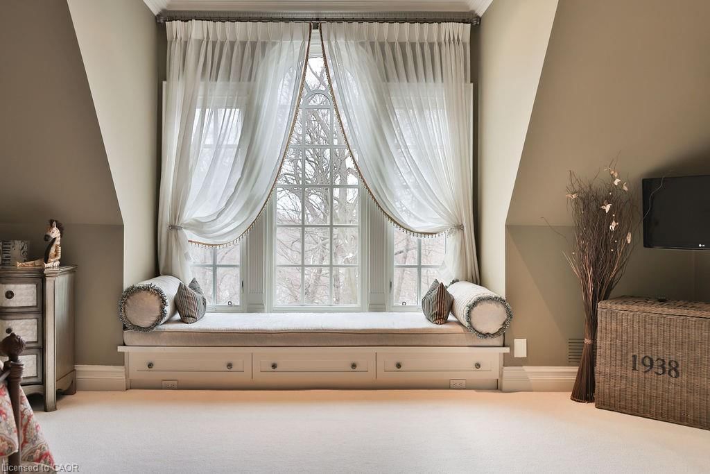 20 Cluny Drive, Toronto, view 23