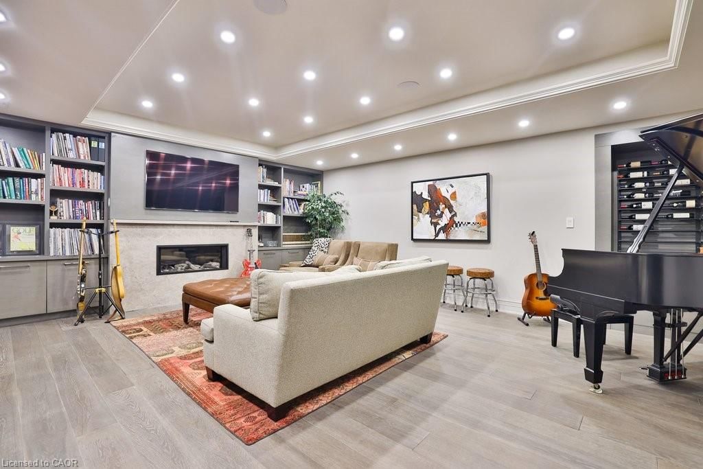 20 Cluny Drive, Toronto, view 32