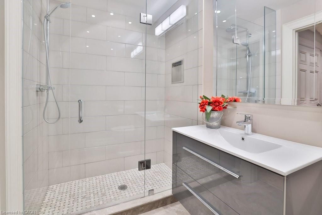 20 Cluny Drive, Toronto, view 34