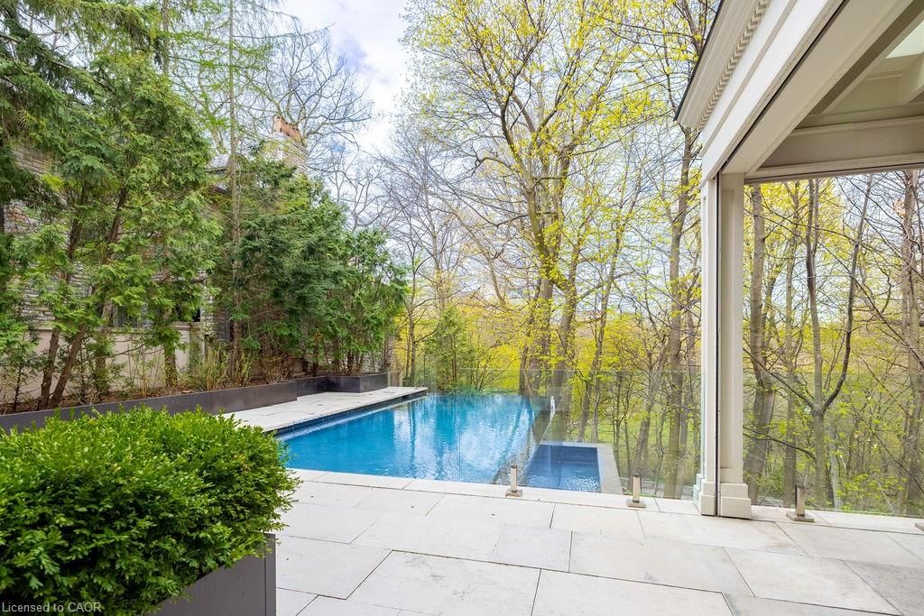 20 Cluny Drive, Toronto, view 37