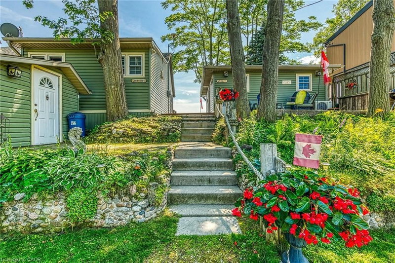 803 Sandy Bay Road