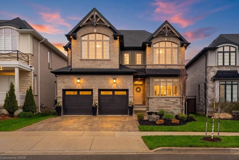 908 Pondcliffe Court, Kitchener, Ontario