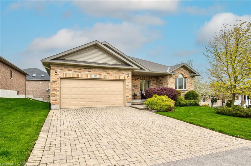 125 Devonshire Drive