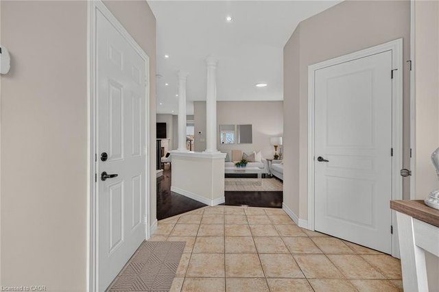 100 Garinger Crescent