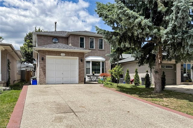 18 Millpond Place