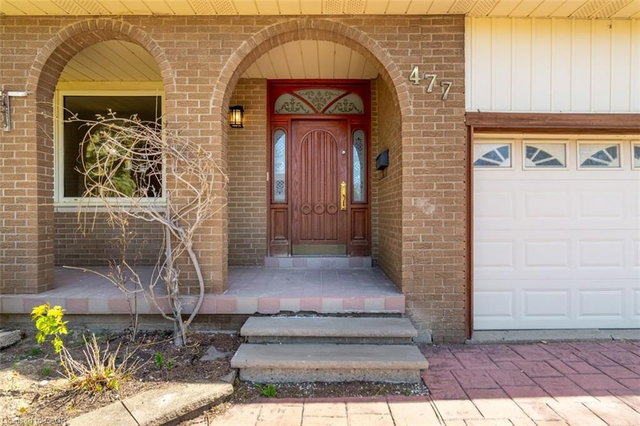 A - 477 Valleyview Crescent