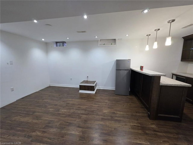 BSMT - 79 Mander Place
