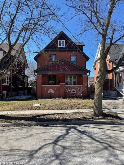Upper - 48 Betzner Avenue N