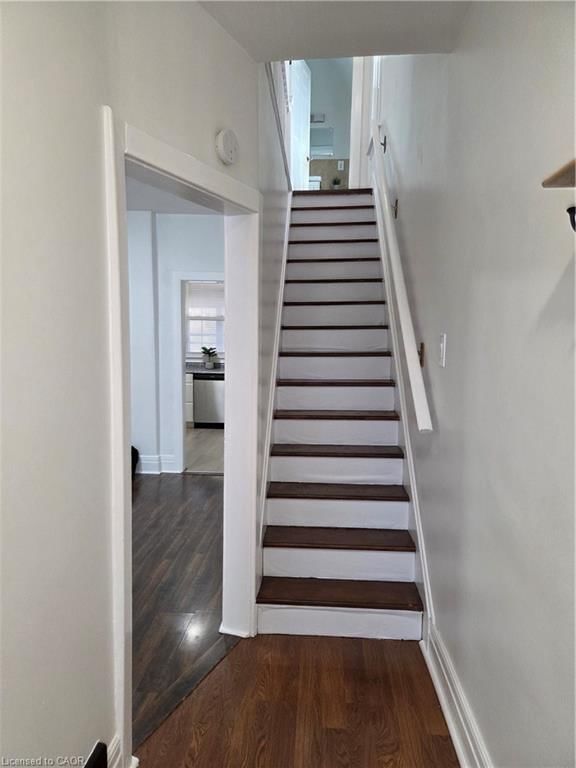 125 Cavell Avenue