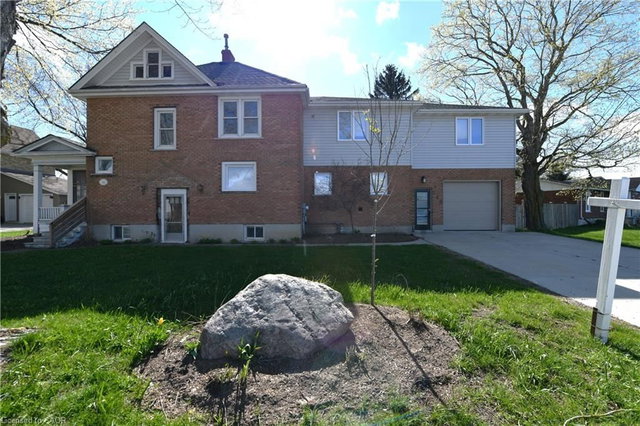 540 Wellington Avenue S