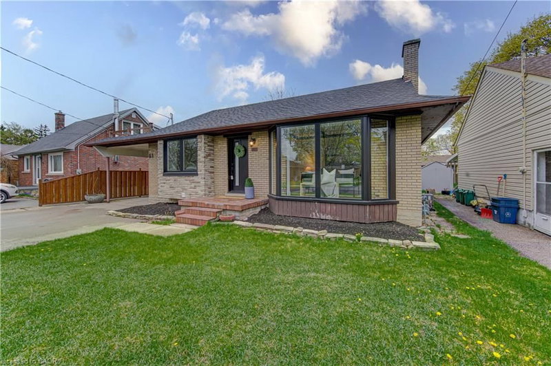 51 Rosemount Drive