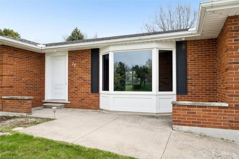 28 Strauss Court