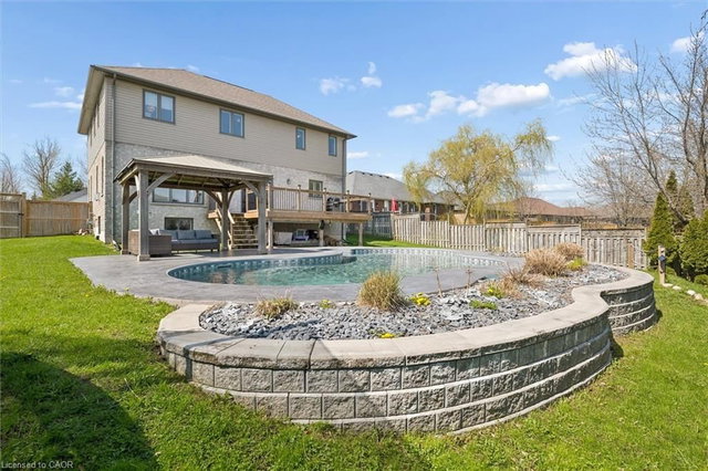 27 River Run Road