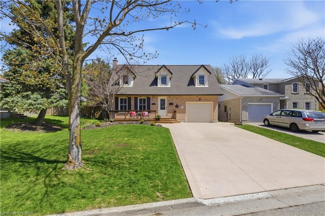 125 Covington Crescent
