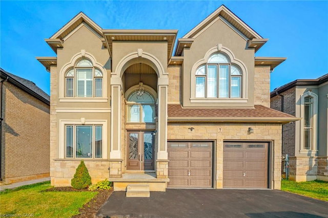 7 Riesling Court