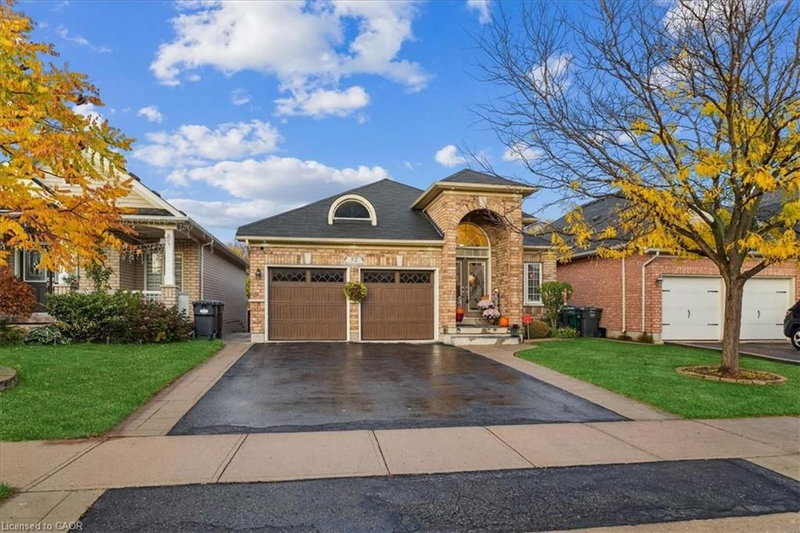 52 Mistycreek Crescent, Brampton, Ontario