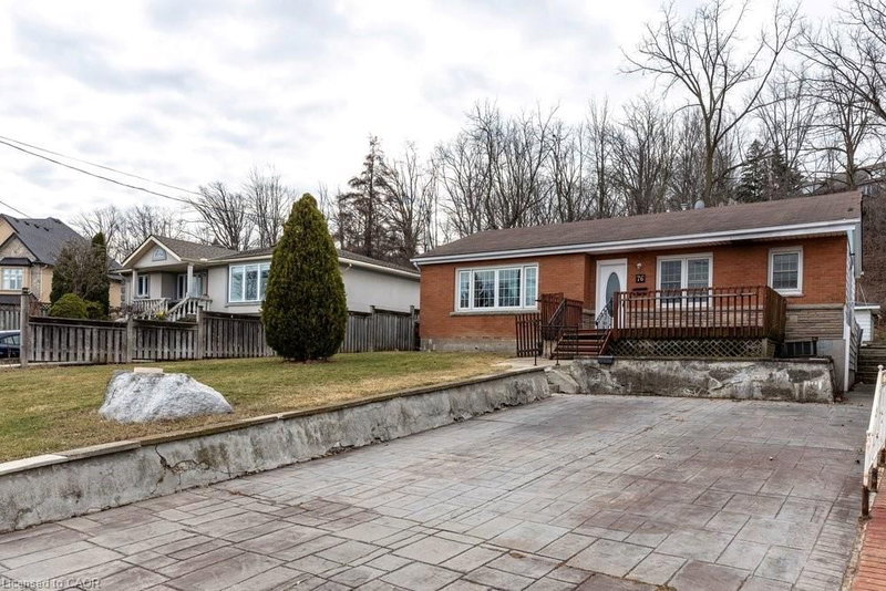 76 Margaret Avenue, Stoney Creek, Ontario