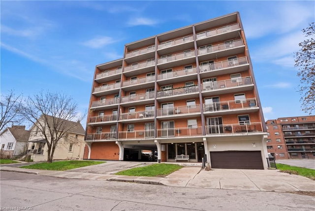 303 - 30 Summit Avenue
