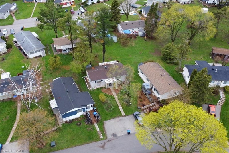 16 Mimosa Crescent