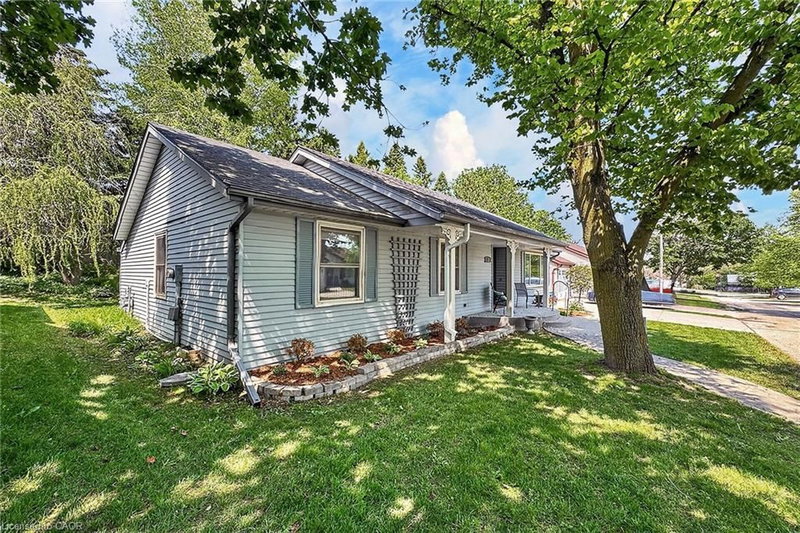 12 Fieldstone Walk