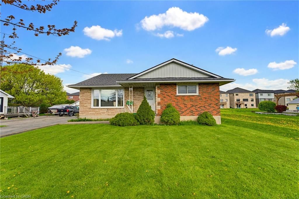 Single Family Residence sold at 127 King Street, Hagersville, ON, N0A 1H0 - Hagersville - MLS: 40828461
